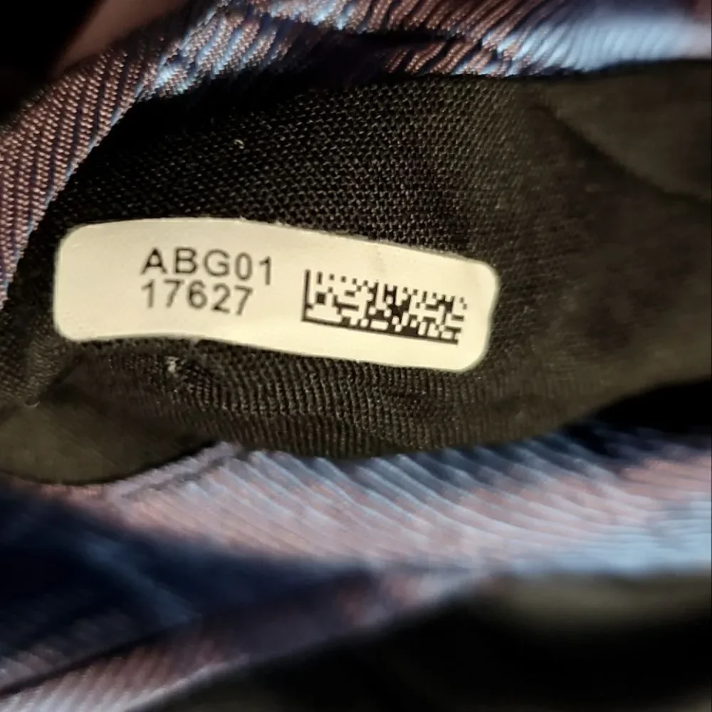 Armani Collezioni G-Line Single Breasted Wool And Silk Blend Blazer Blue